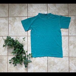Comfort colors green tshirt garment dye Small